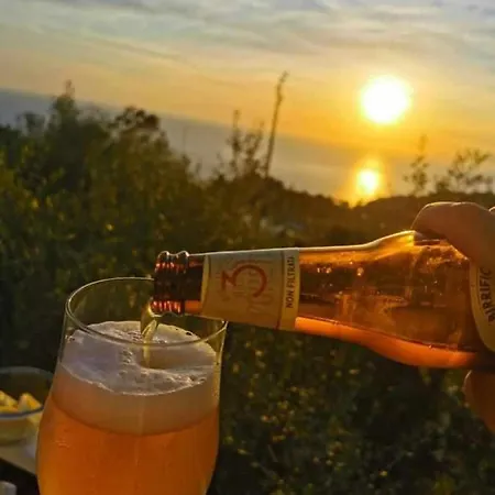 Romano, Oda ve Kahvaltı